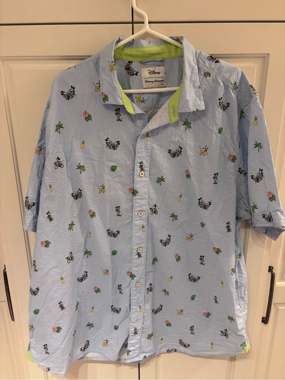 Disney x Tommy Bahama Men’s 2XL Mickey Minnie Pluto Hawaiian Shirt Blue